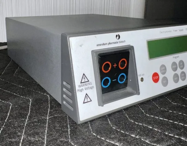 Amersham Pharmacia Biotech EPS 3501 XL Digital Electrophoresis Power Supply - Image 3