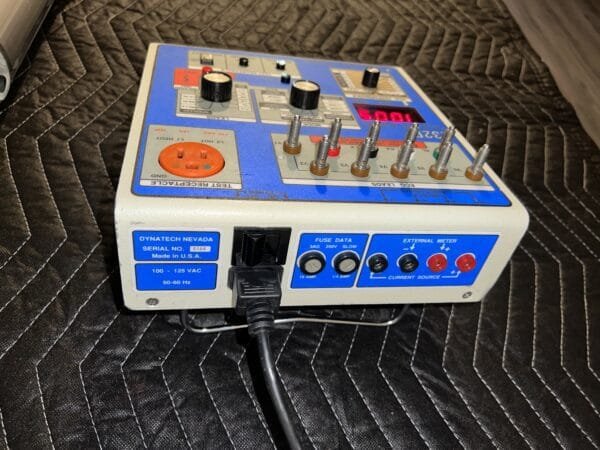 Dynatech Nevada 232D Safety ECG Analyzer - Image 4