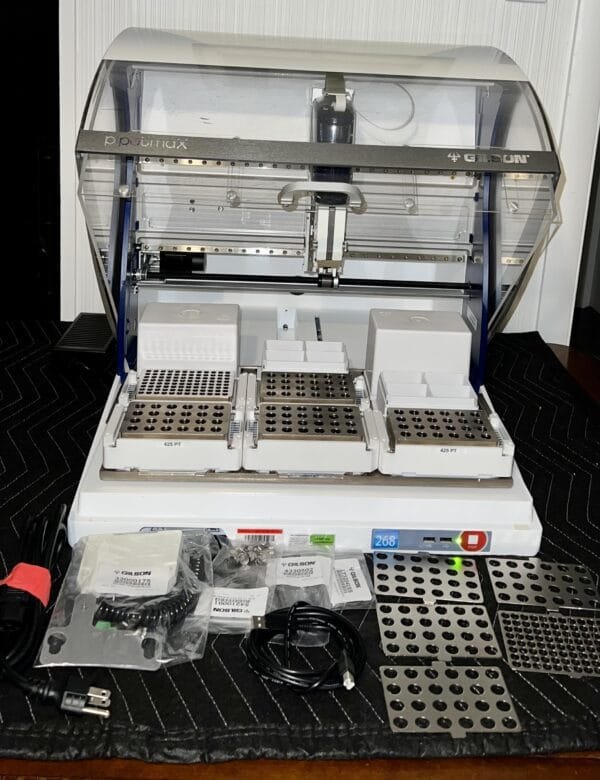 Gilson Automated Pipetmax Pipetting System With Accessories - Image 5