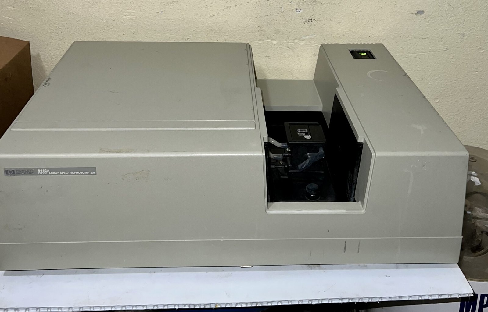 Hewlett Packard Diode Array Spectrophotometer 8452A | NCC MedTech