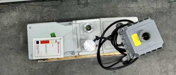 Edwards RV12 Rotary Vane Vacuum Pump with EMF20 Filter - Image 8