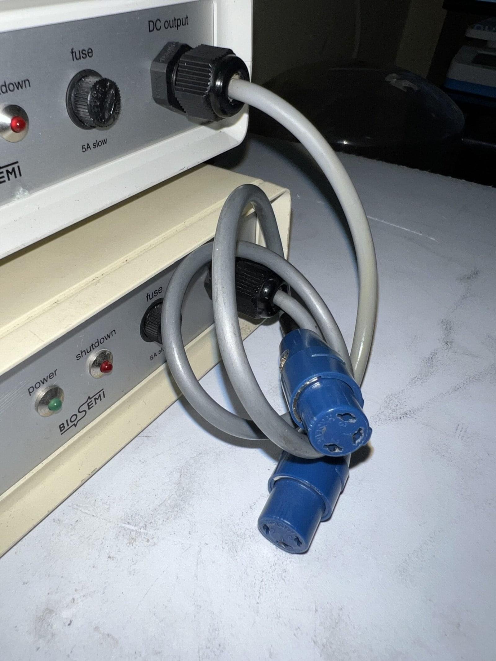 BioSemi Active Two AD Box with DA-AT-MSADB and 2x DA-AT-MSSBA (Battery) - Image 6