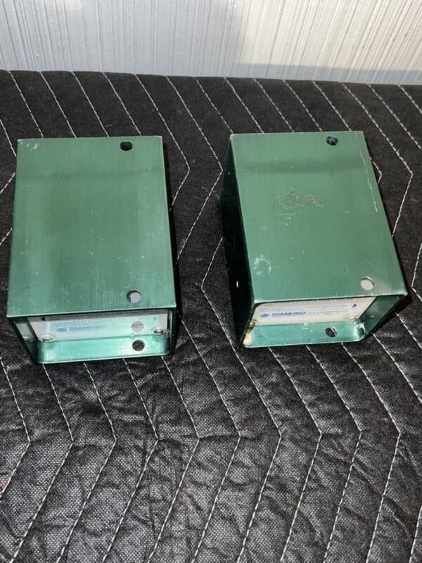 DIAMOND TRAFFIC TALLY 2 Watertight Single Road Tube Accumulator - Image 4